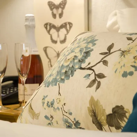 κleio And Hotel Amindeo